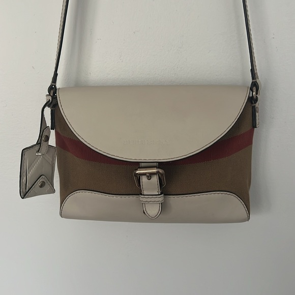 Burberry Canvas House Check Small Henham Crossbody White - Picture 5 of 16